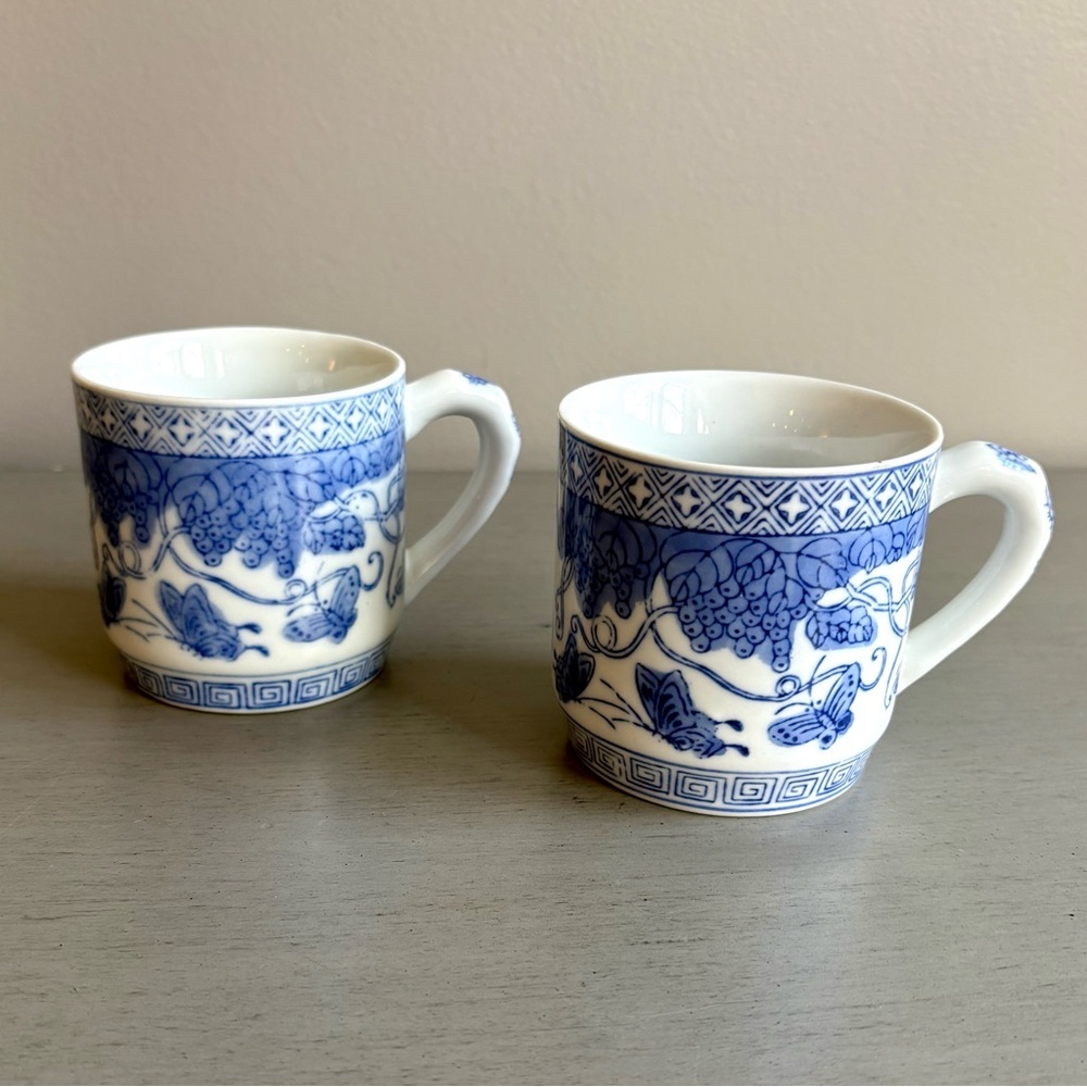 VTG Guangzhou Chinese Arts & Crafts Blue & White Porcelain Tea Cups, Set Of 2